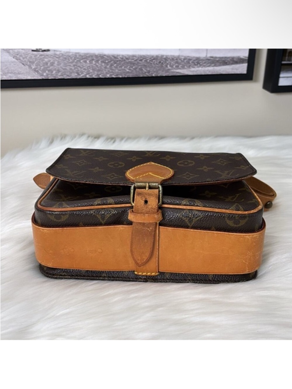 Louis Vuitton Cartouchiere GM Messanger Bag in iconic Monogram coated canvas - Picture 7 of 12